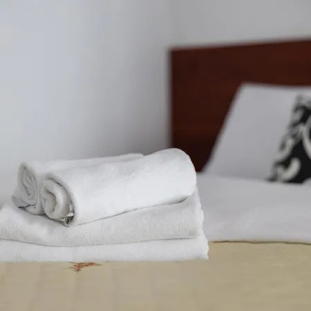 Wilcza Centre Studio Apartment Warsaw